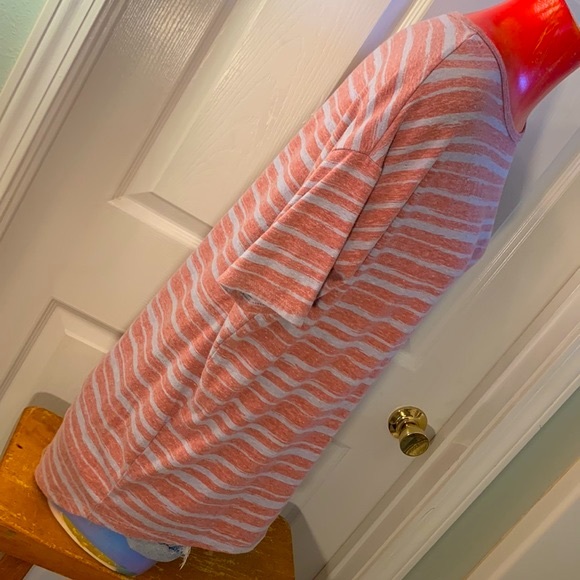 LuLaRoe Tunic - Picture 8 of 9